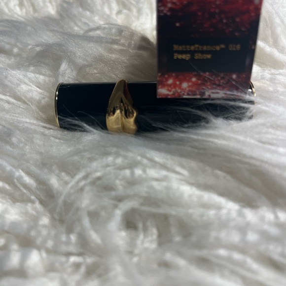 PAT MCGRATH MATTETRANCE LIPSTICK~ PEEP SHOW~ ❤️‍🔥❤️‍🔥❤️‍🔥 - Picture 2 of 5